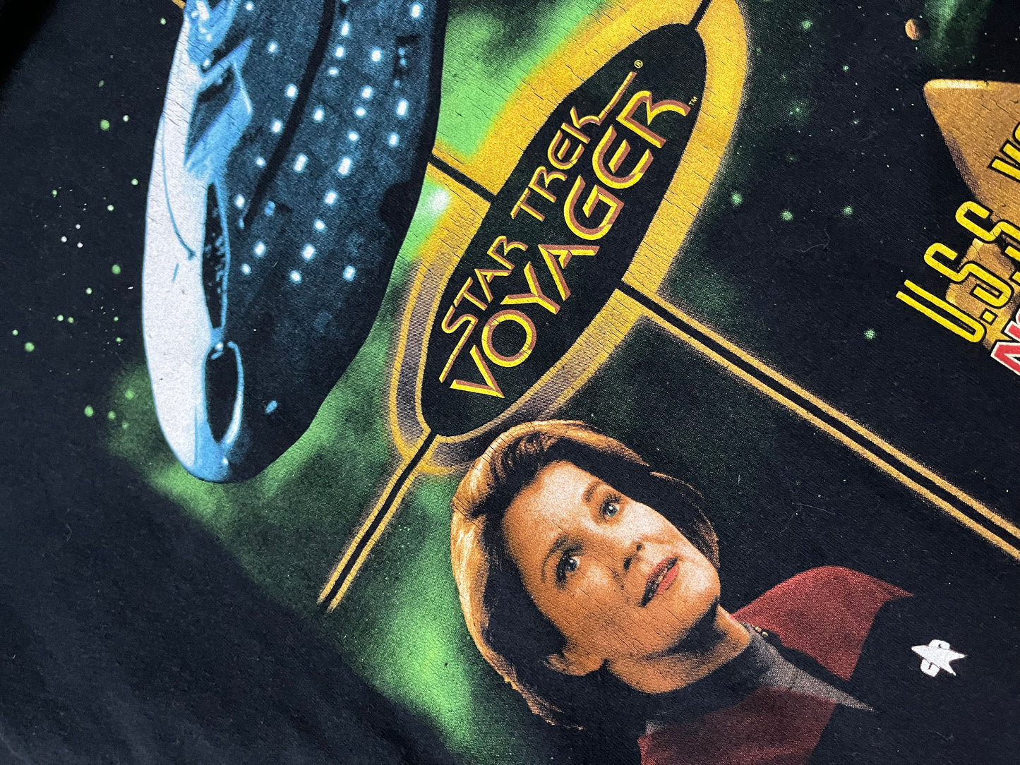 Star Trek Voyager 2000 Vintage T-Shirt