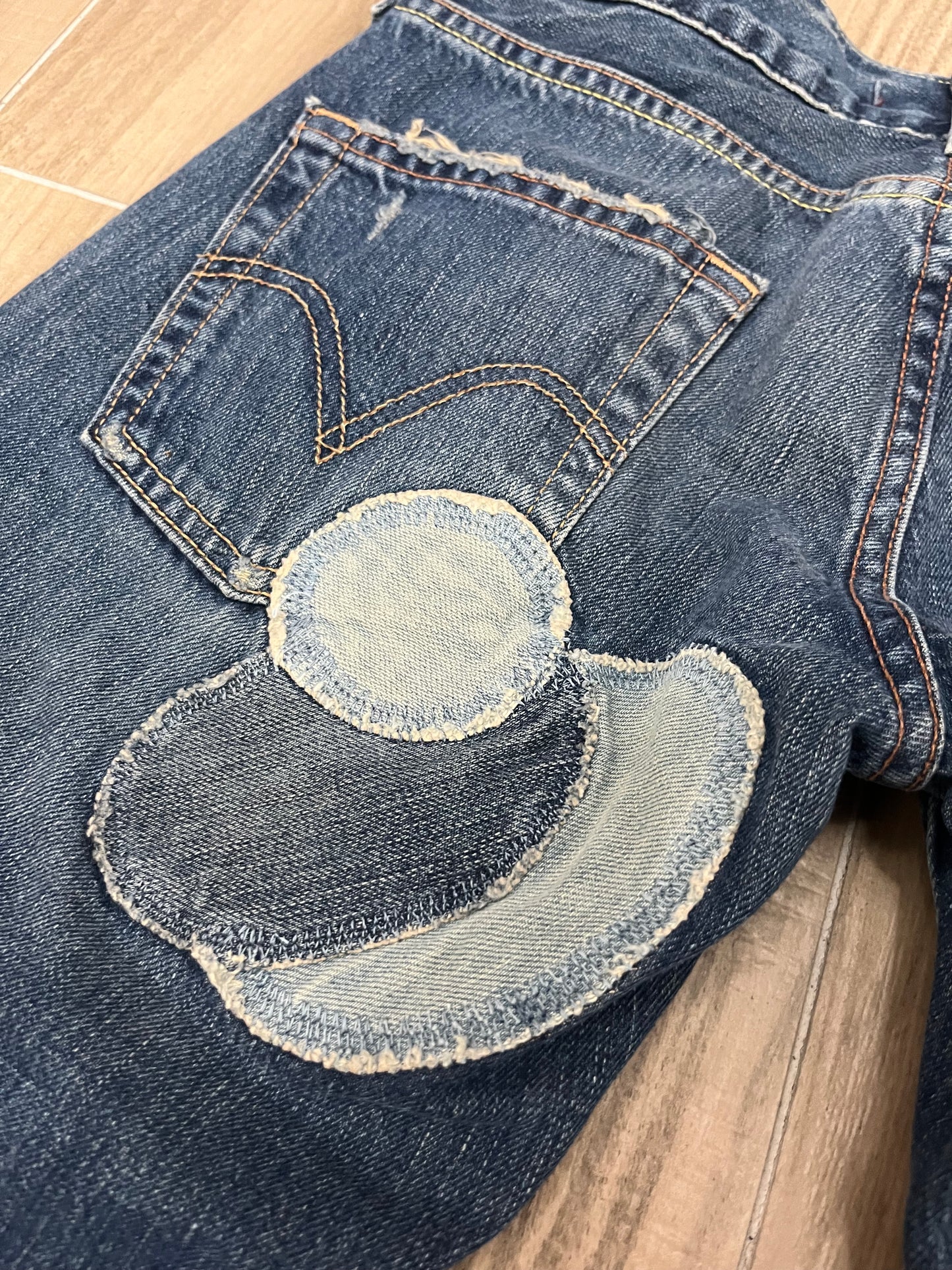 Levi‘s Reworked Y2K Denim