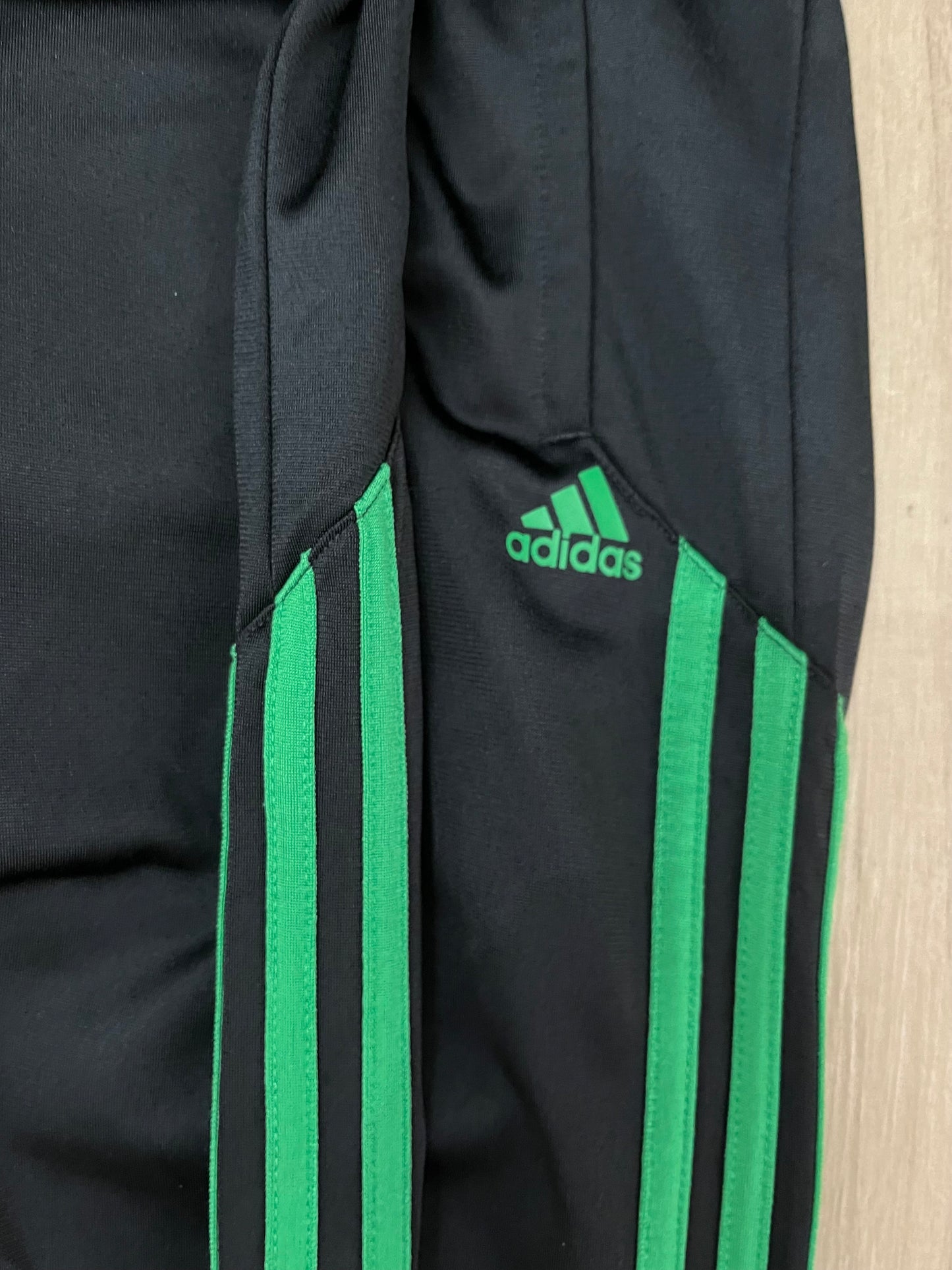 Adidas Jogginghose Grüne Streifen