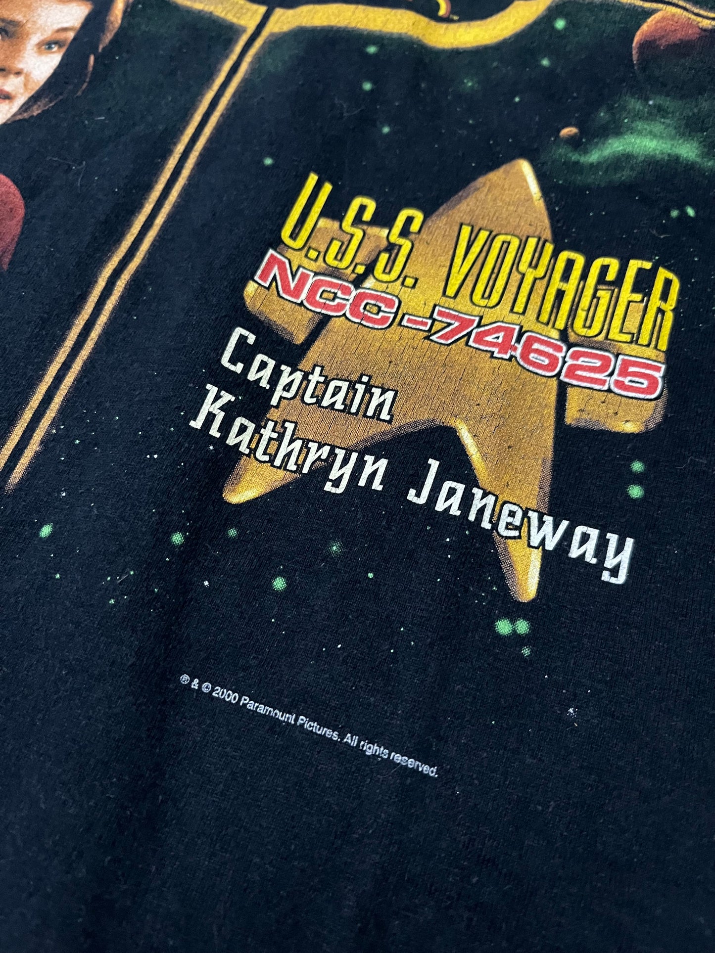 Star Trek Voyager 2000 Vintage T-Shirt