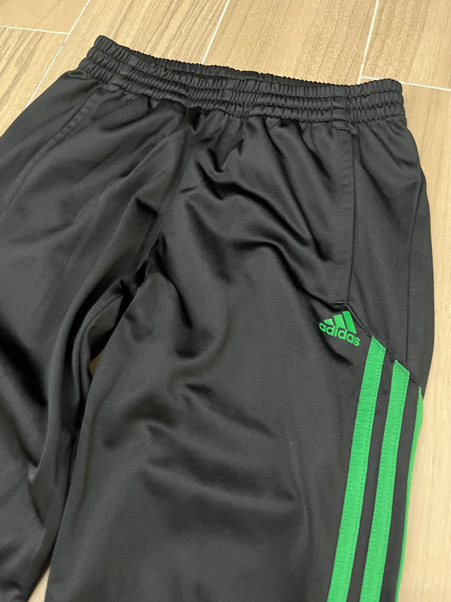 Adidas Jogginghose Grüne Streifen
